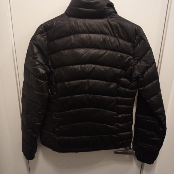 "BLINK" by Danier Leather black puffer jacket, 2XS - Picture 2 of 8